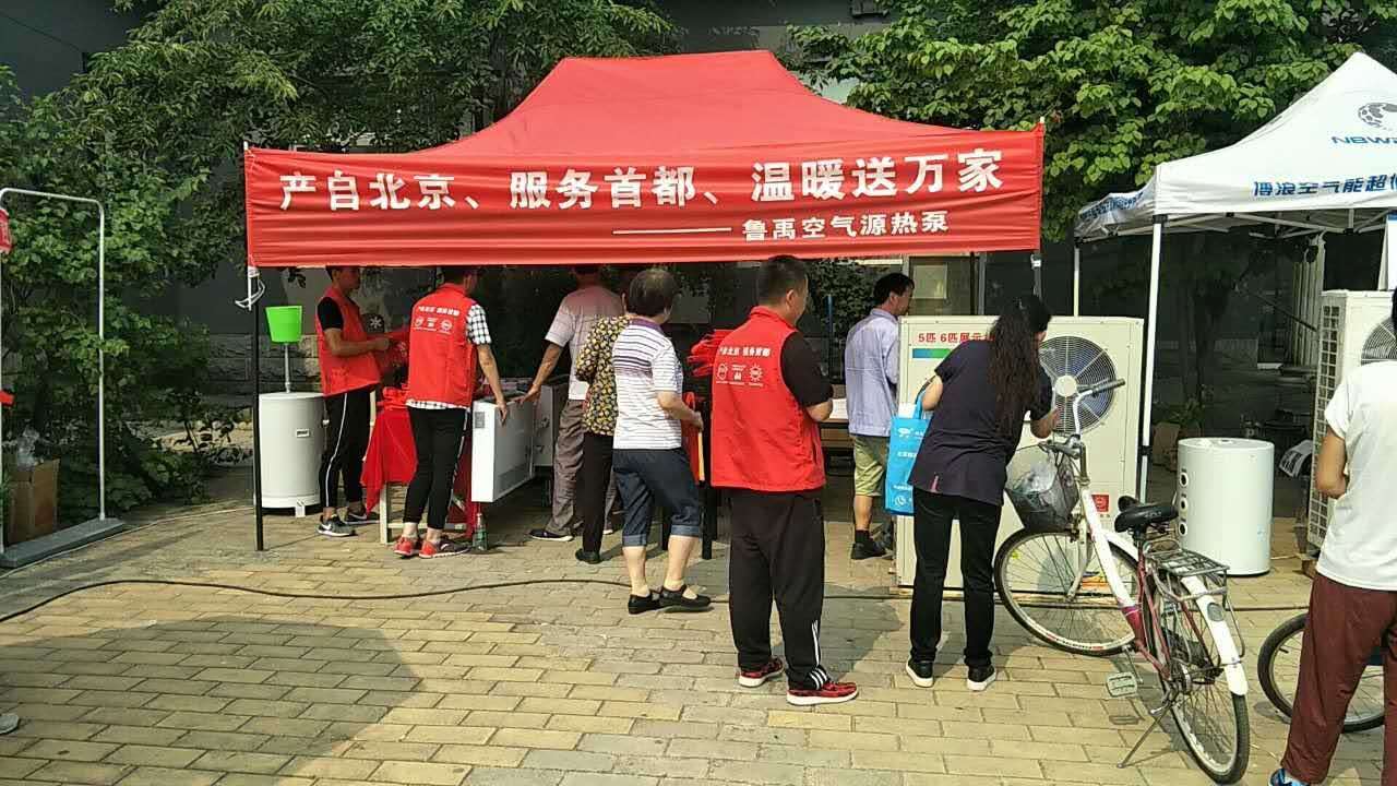 ��xú����И���I