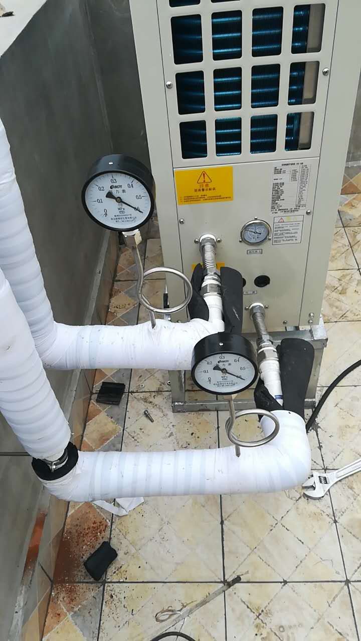 超低溫空氣源熱泵機(jī)組壓力表 超低溫空氣源熱泵機(jī)組壓力表