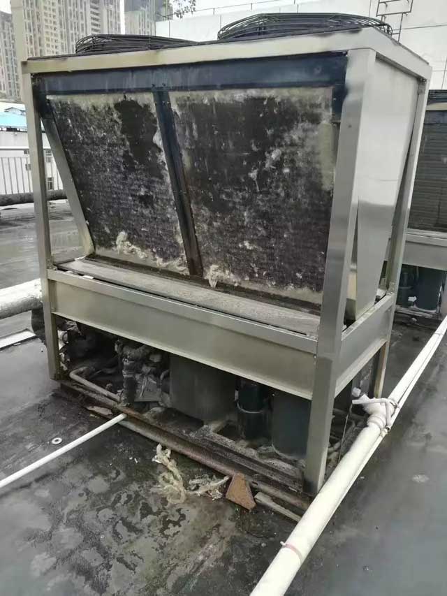 空氣源熱泵的柳絮 空氣源熱泵的柳絮